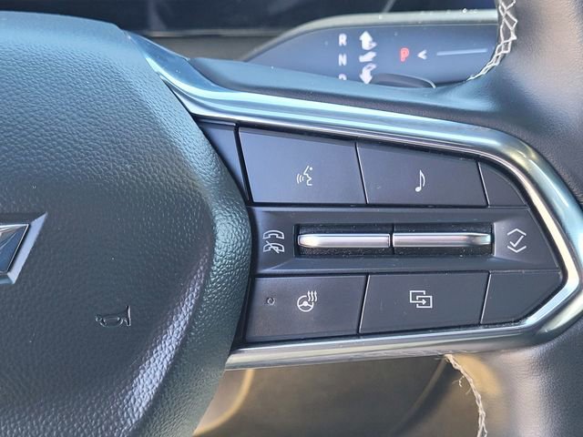 Used 2024 Chevrolet Traverse LT FWD image 16