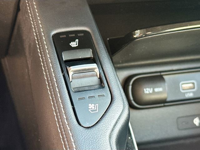 Used 2021 Kia Telluride SX w/ SX Prestige Package image 23