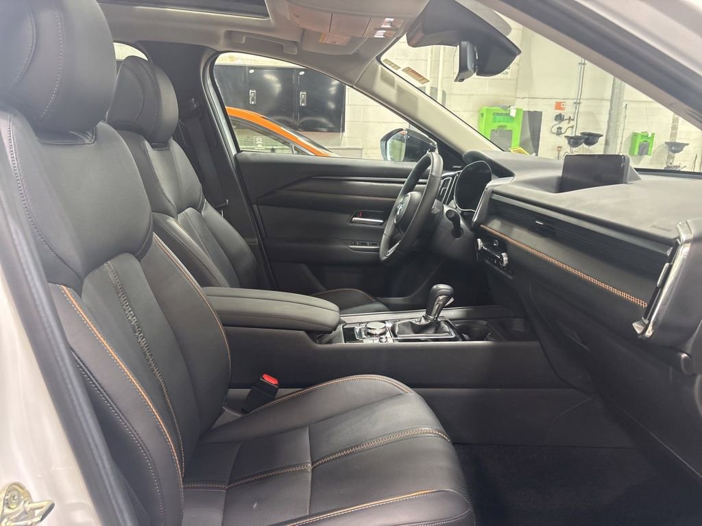 Used 2024 MAZDA CX-50 AWD 2.5 S w/ Weather Package image 9