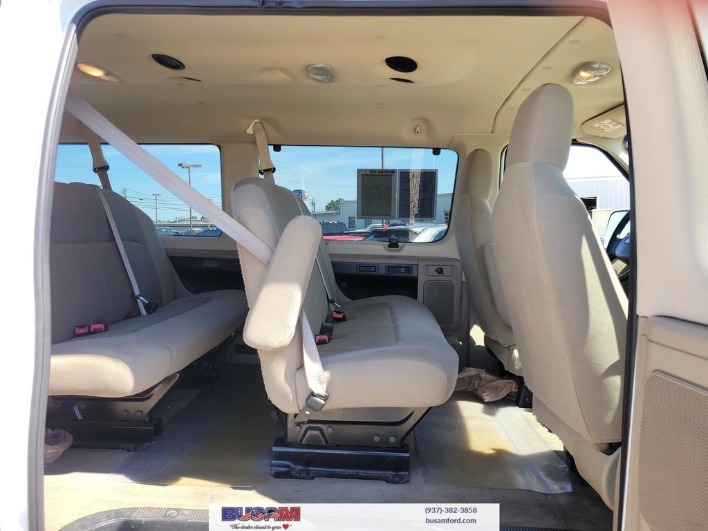 Used 2009 Ford E-350 and Econoline 350 XLT RWD image 9