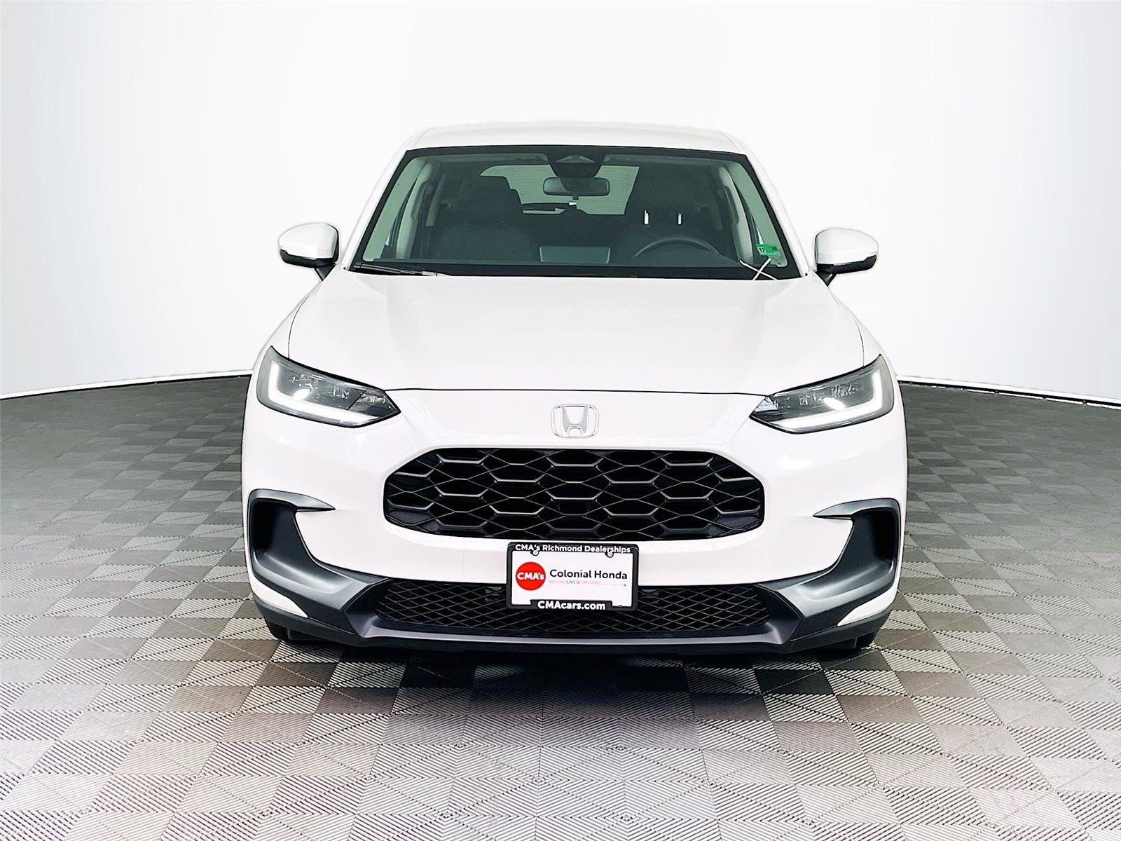 New 2026 Honda HR-V LX image 2