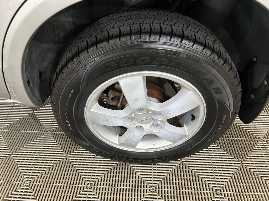 Used 2008 Hyundai Tucson GLS FWD image 9