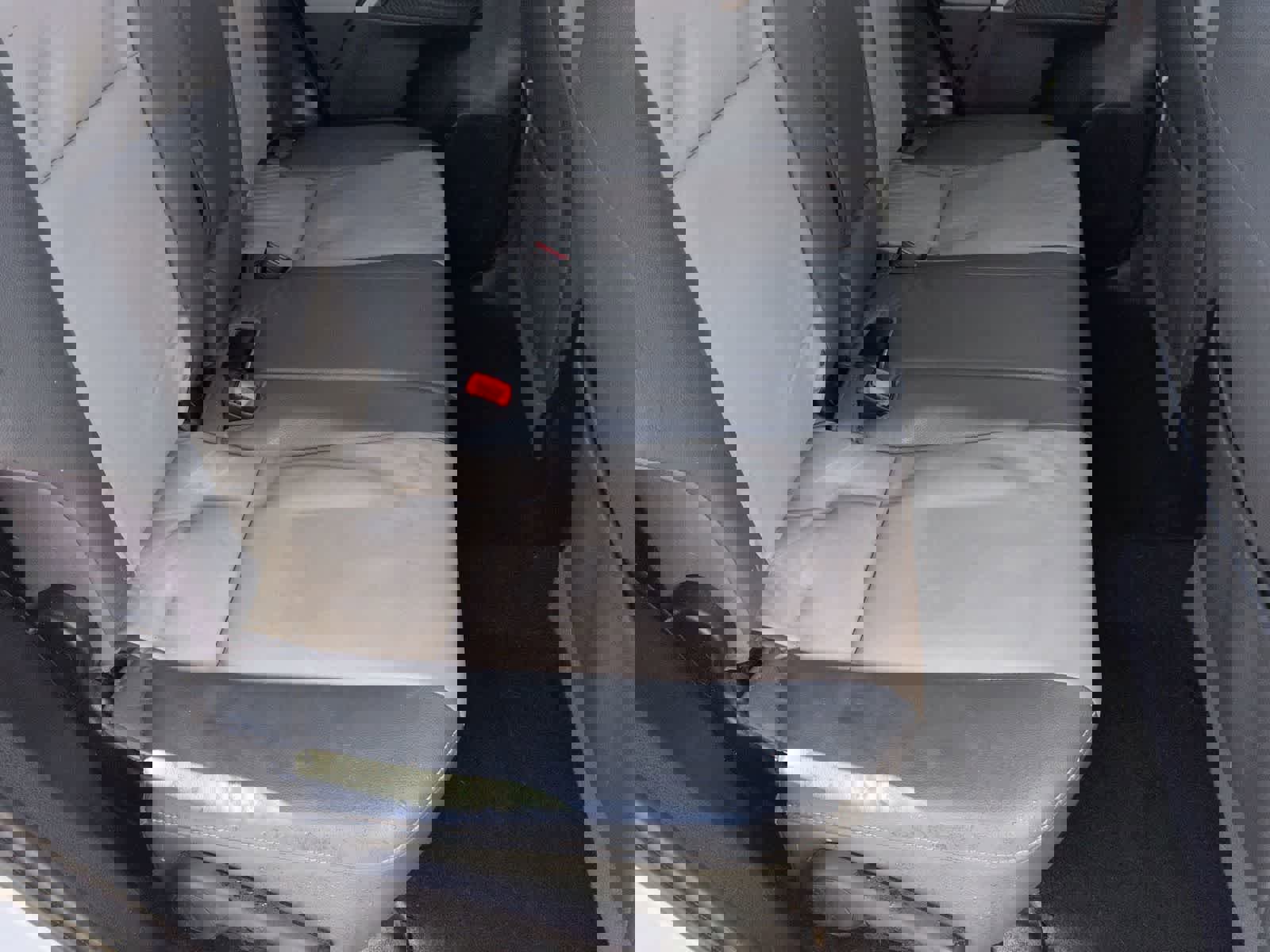 Used 2015 Toyota RAV4 Limited image 19