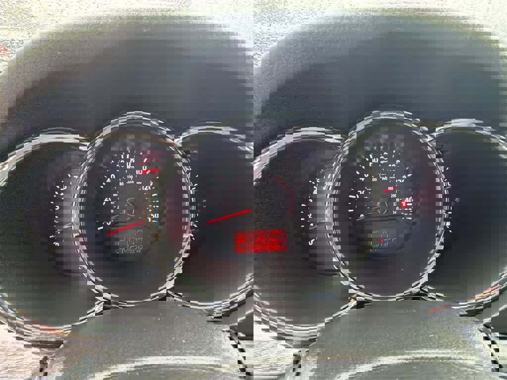 Used 2013 Kia Sorento LX w/ Value Pkg image 25