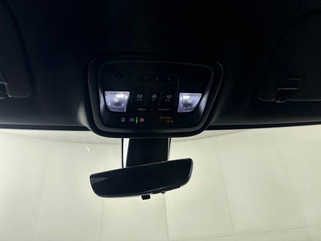 Used 2023 Chevrolet Traverse RS w/ LPO, Floor Liner Package image 24