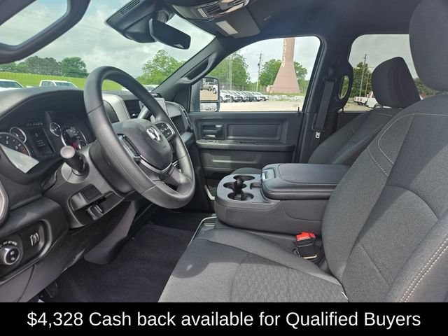 New 2026 RAM 3500 Tradesman AWD/4WD image 9