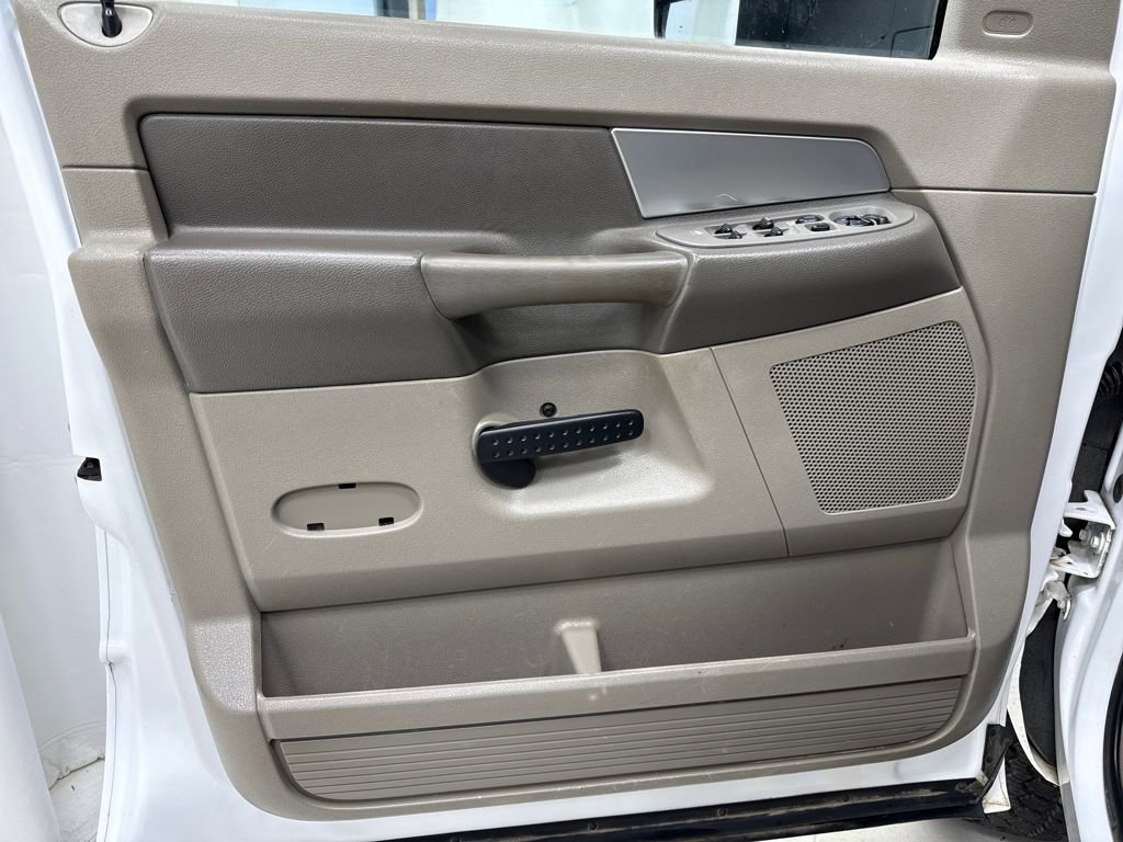 Used 2008 Dodge Ram 2500 Truck SXT w/ Protection Group image 15