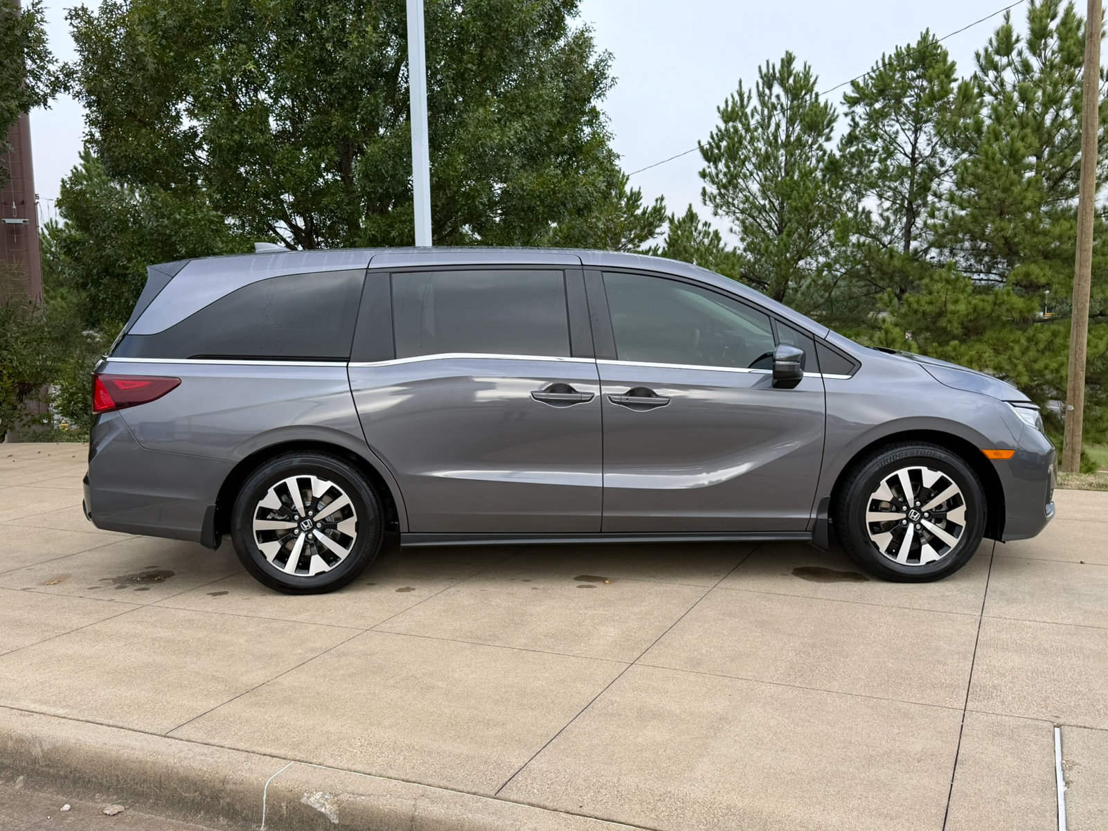 Used 2026 Honda Odyssey EX-L image 7