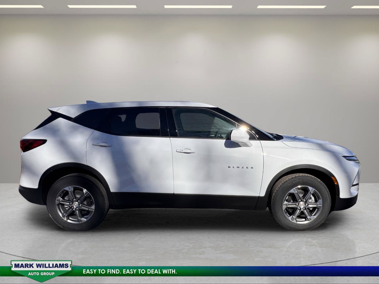 New 2025 Chevrolet Blazer LT w/ LPO, Floor Liner Package FWD image 2