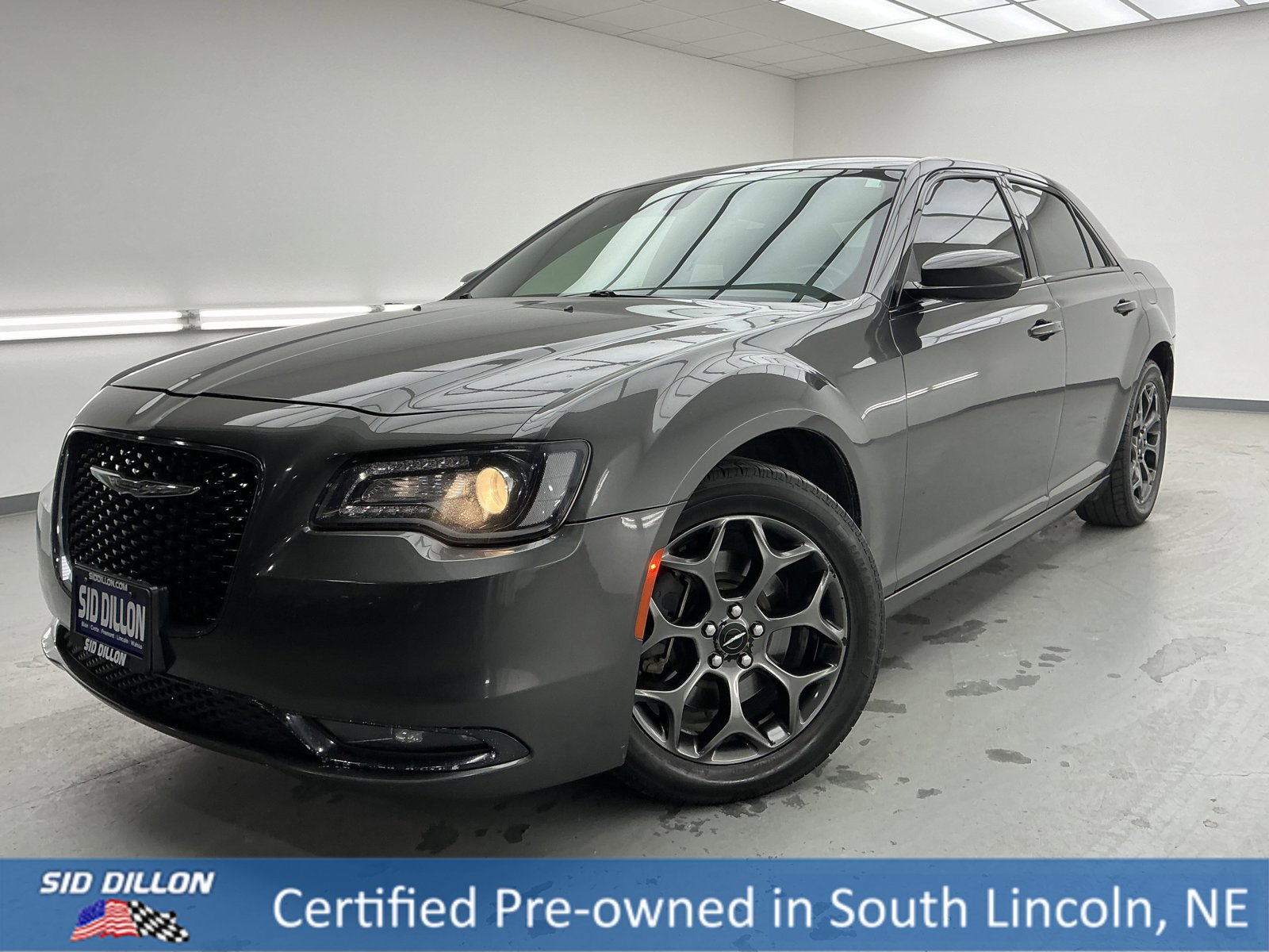 Used 2018 Chrysler 300 S