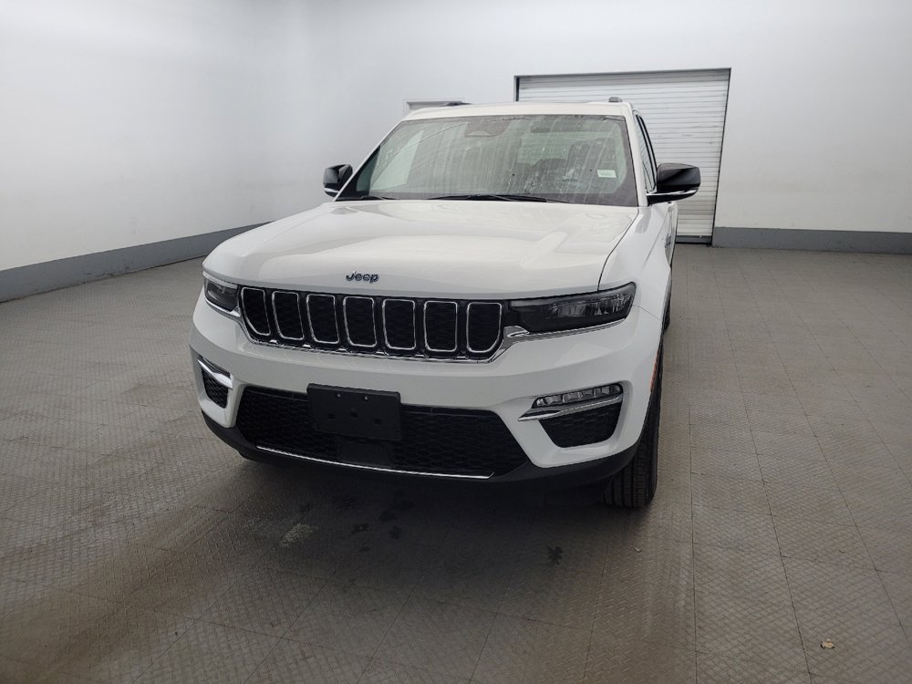 Used 2023 Jeep Grand Cherokee 4WD 4xe image 15
