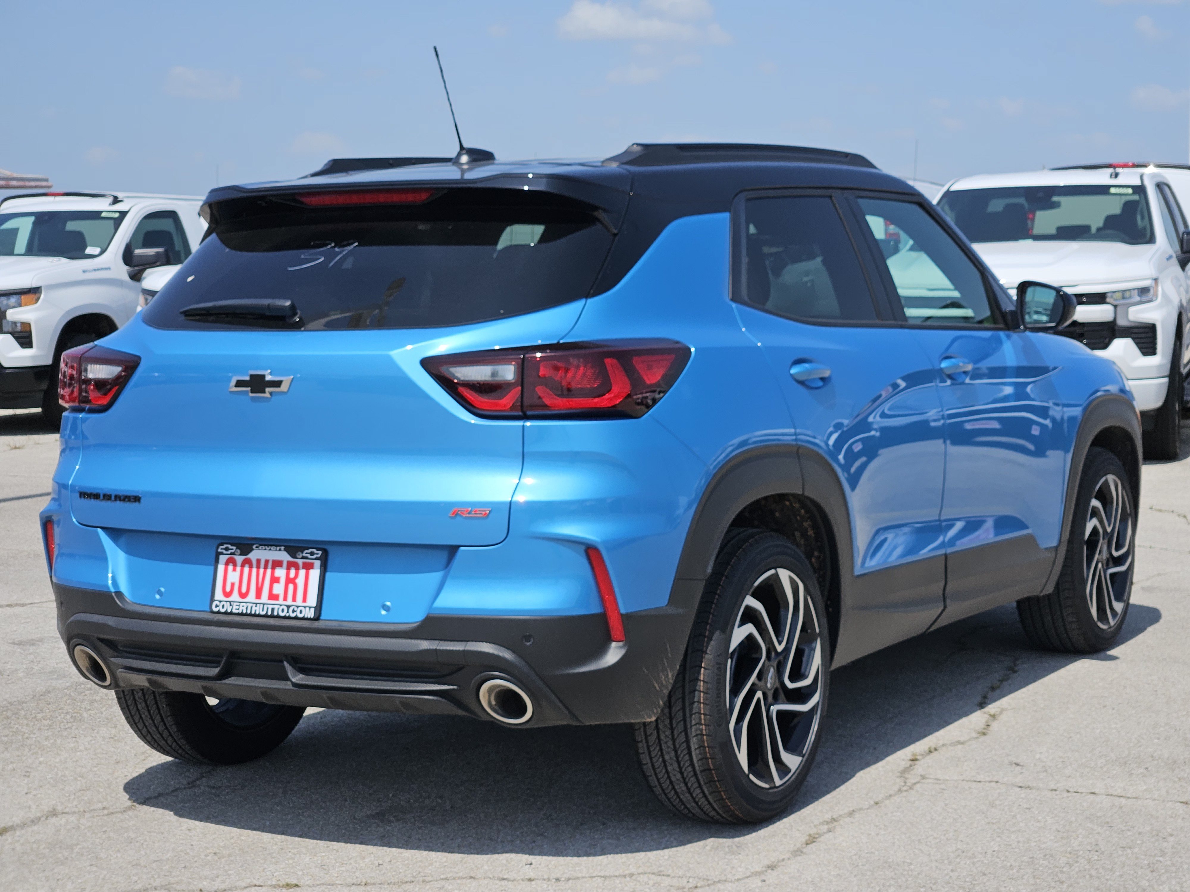 New 2026 Chevrolet TrailBlazer RS w/ Convenience Package FWD image 3