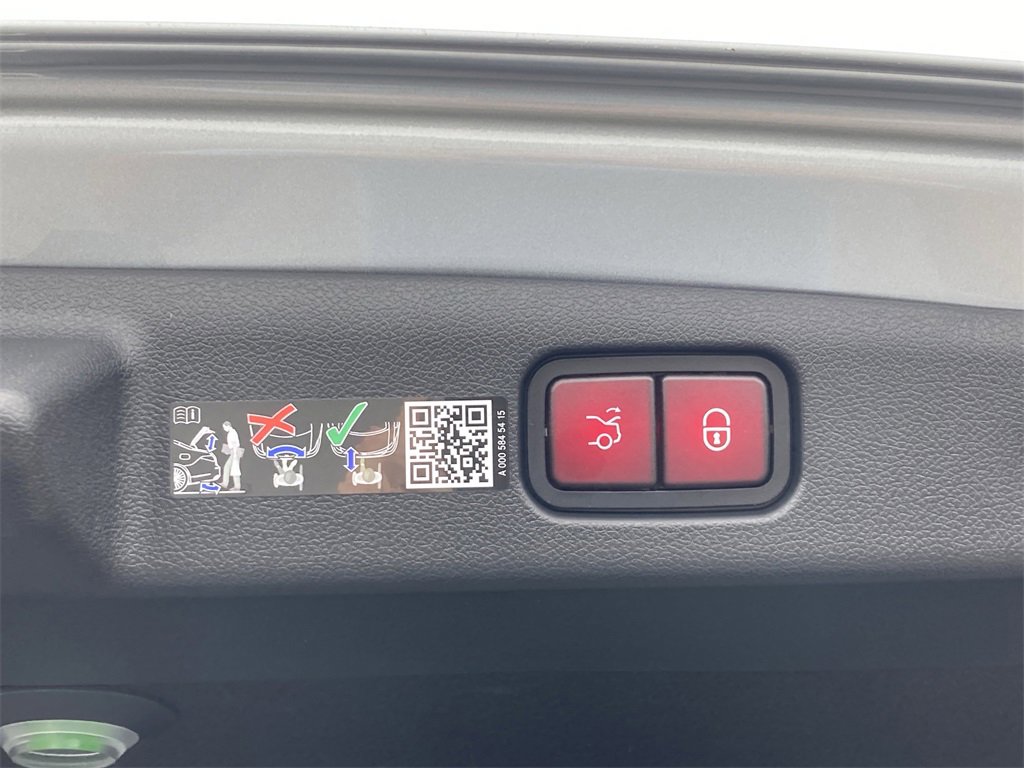 New 2026 Mercedes-Benz E 350 4MATIC Sedan image 15