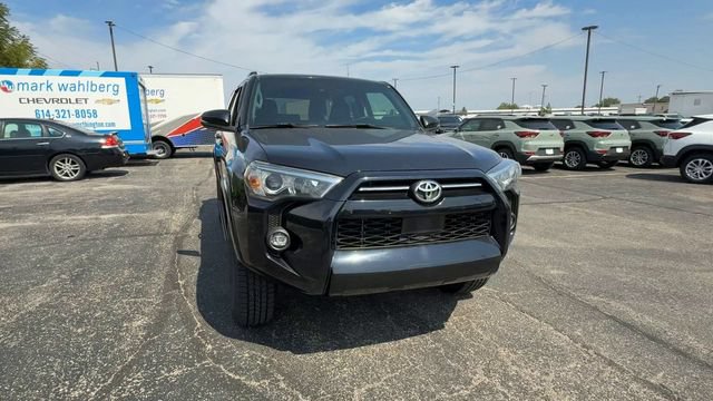 Used 2021 Toyota 4Runner SR5 Premium w/ Moonroof Package AWD/4WD image 3