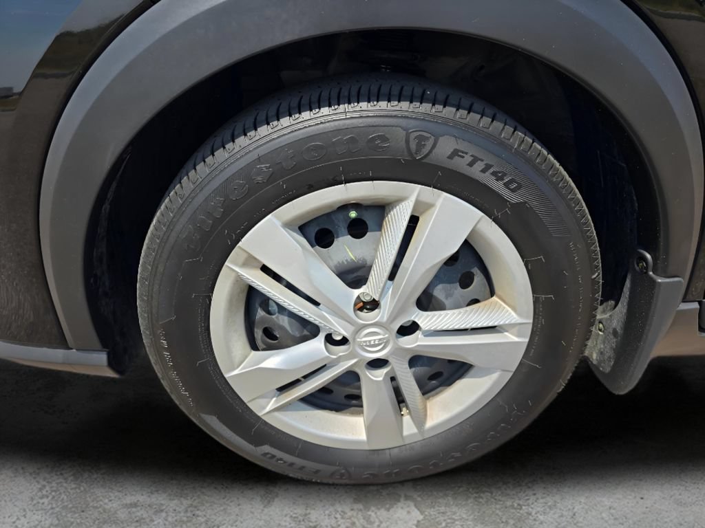 Used 2025 Nissan Kicks Play S w/ Interior Electronics Package FWD image 30