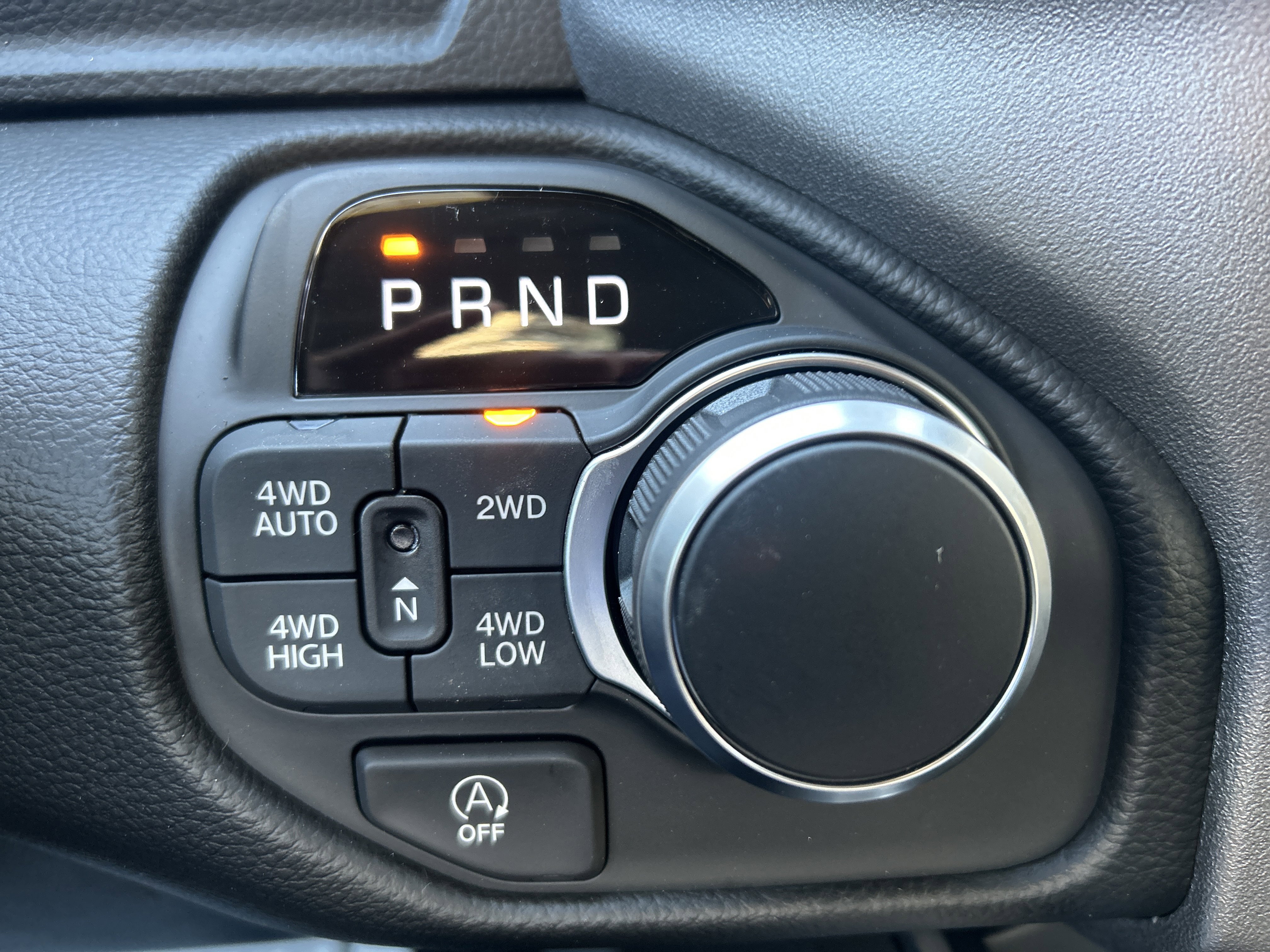 New 2026 RAM 1500 4x4 Crew Cab image 26