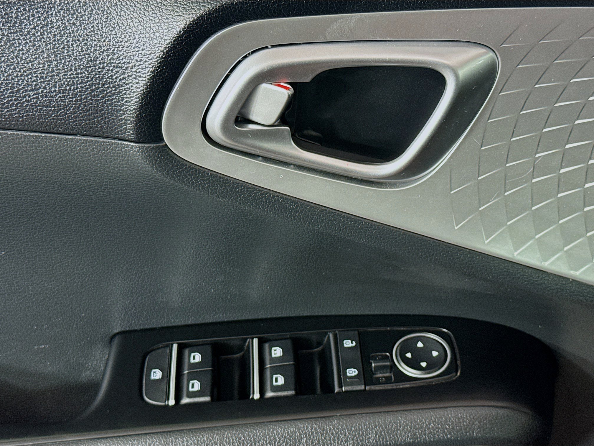 Used 2025 Kia Soul S FWD image 22