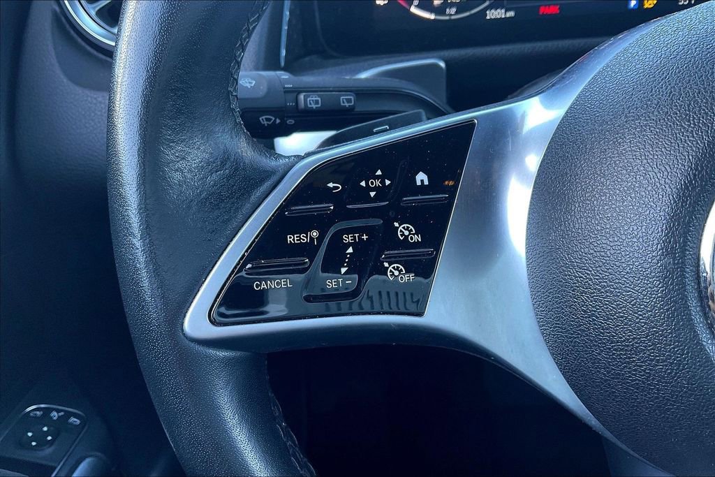 Used 2024 Mercedes-Benz GLB 250 image 17