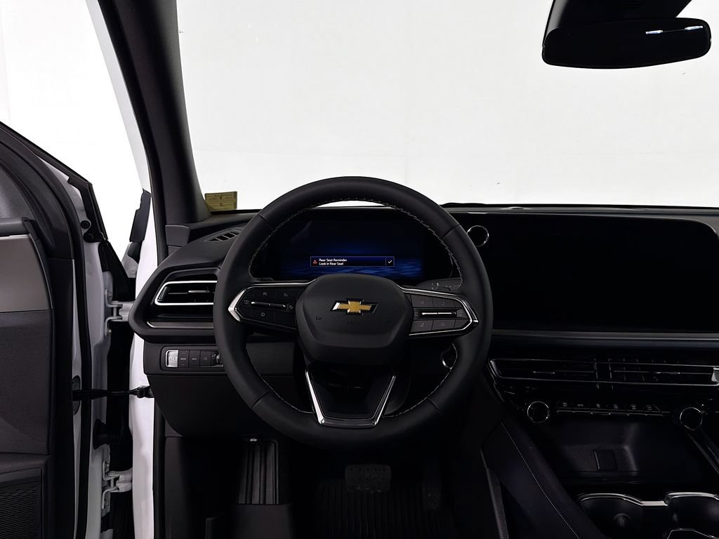 New 2026 Chevrolet Traverse LT w/ LPO, Floor Liner Package AWD/4WD image 18