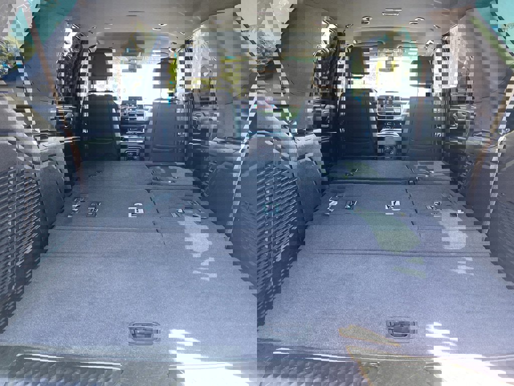 Used 2021 Chevrolet Tahoe LT image 16