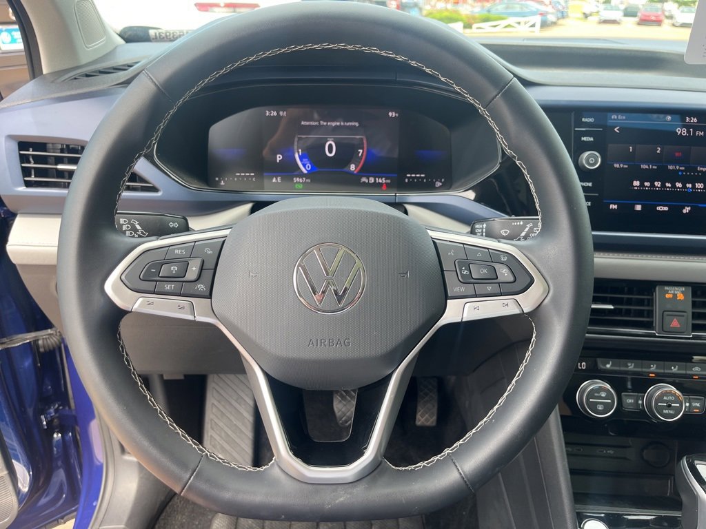 Used 2024 Volkswagen Taos SE image 14