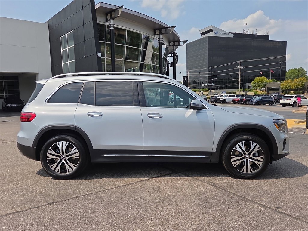 New 2026 Mercedes-Benz GLB 250 4MATIC image 6