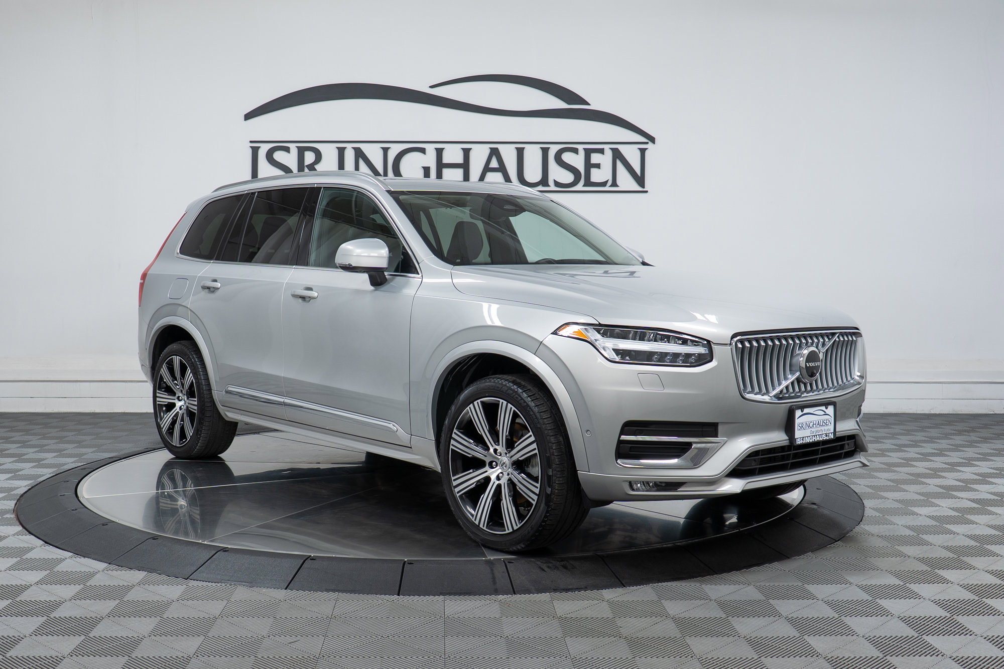 Certified 2023 Volvo XC90 B6 Ultimate w/ Protection Package Premier AWD/4WD image 3