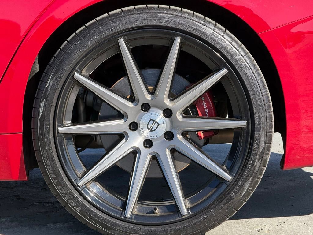 Used 2019 Alfa Romeo Giulia w/ Quick Order Package 22K Sport RWD image 3