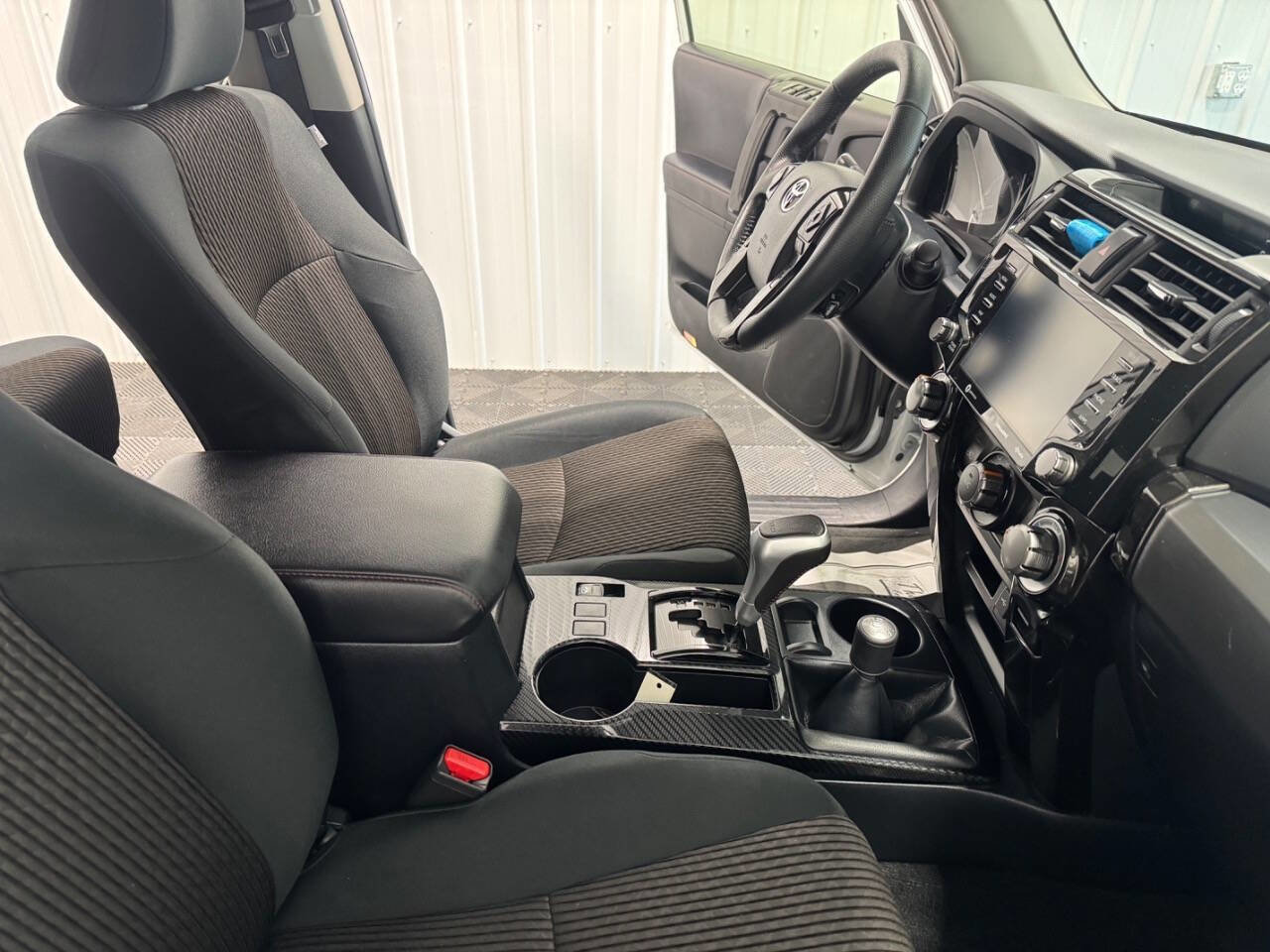 Used 2024 Toyota 4Runner TRD Off-Road image 21