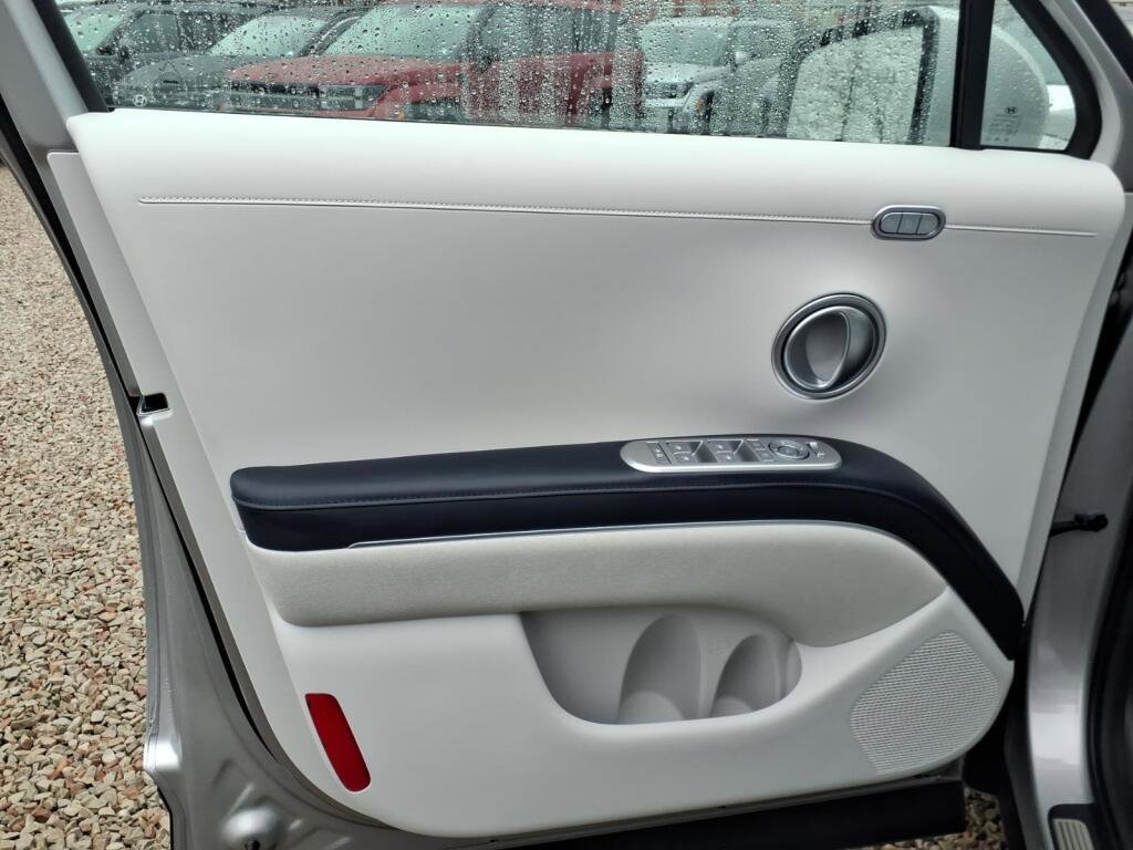 New 2026 Hyundai Palisade Calligraphy image 4