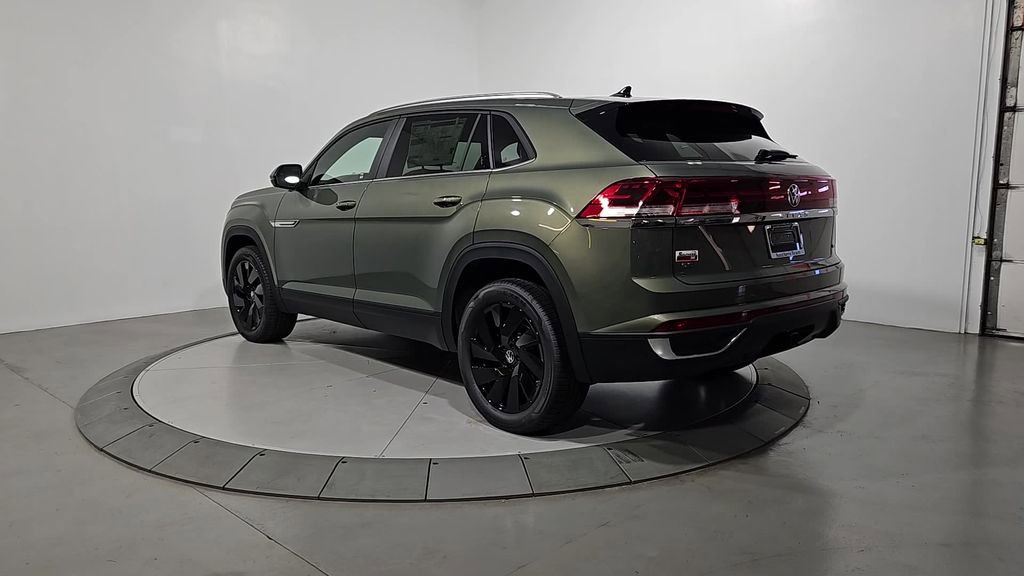 New 2026 Volkswagen Atlas Cross Sport SE image 3