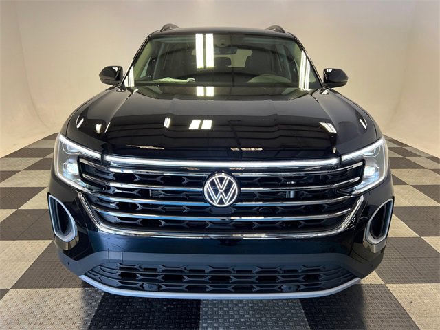 New 2026 Volkswagen Atlas SE image 2
