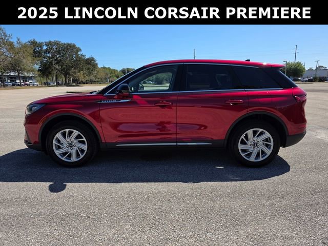 Used 2025 Lincoln Corsair Premiere image 6