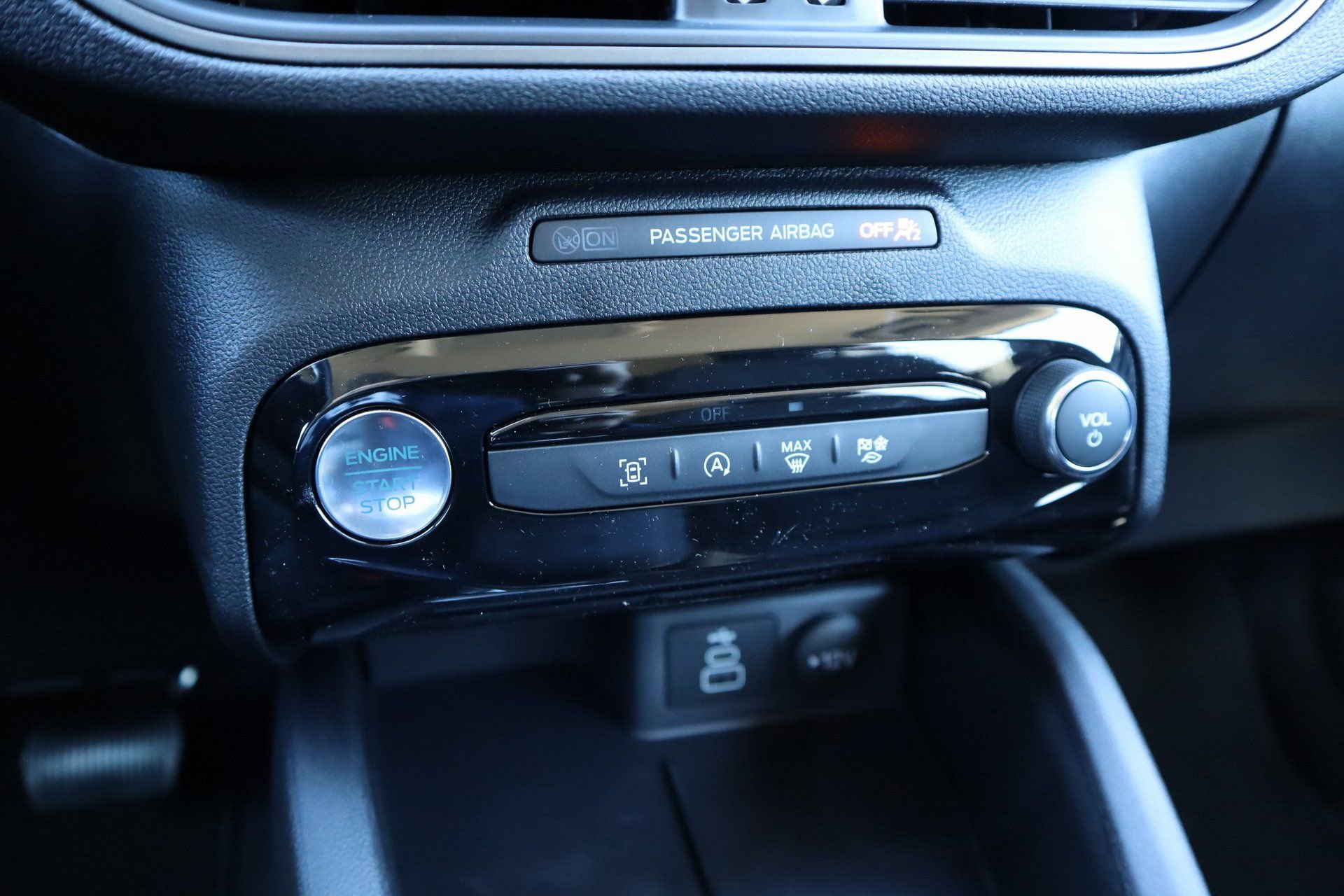 New 2026 Ford Escape Active w/ Tech Pack #1 image 9