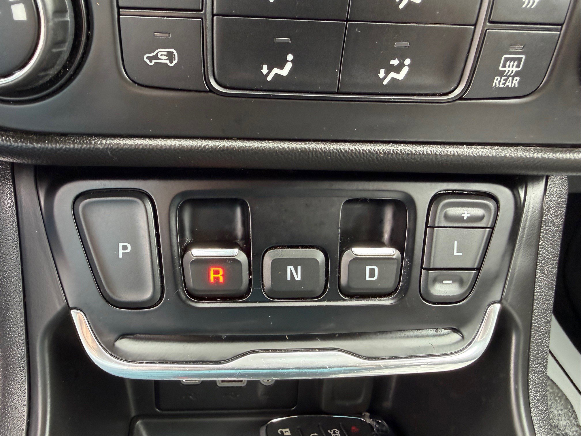 Used 2020 GMC Terrain SLE AWD/4WD image 15