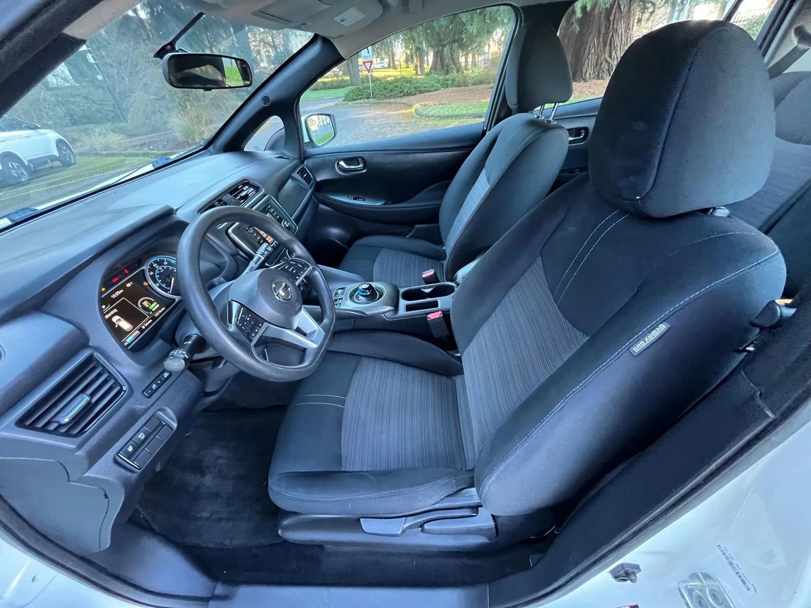 Used 2019 Nissan Leaf S w/ S Charge Package image 6