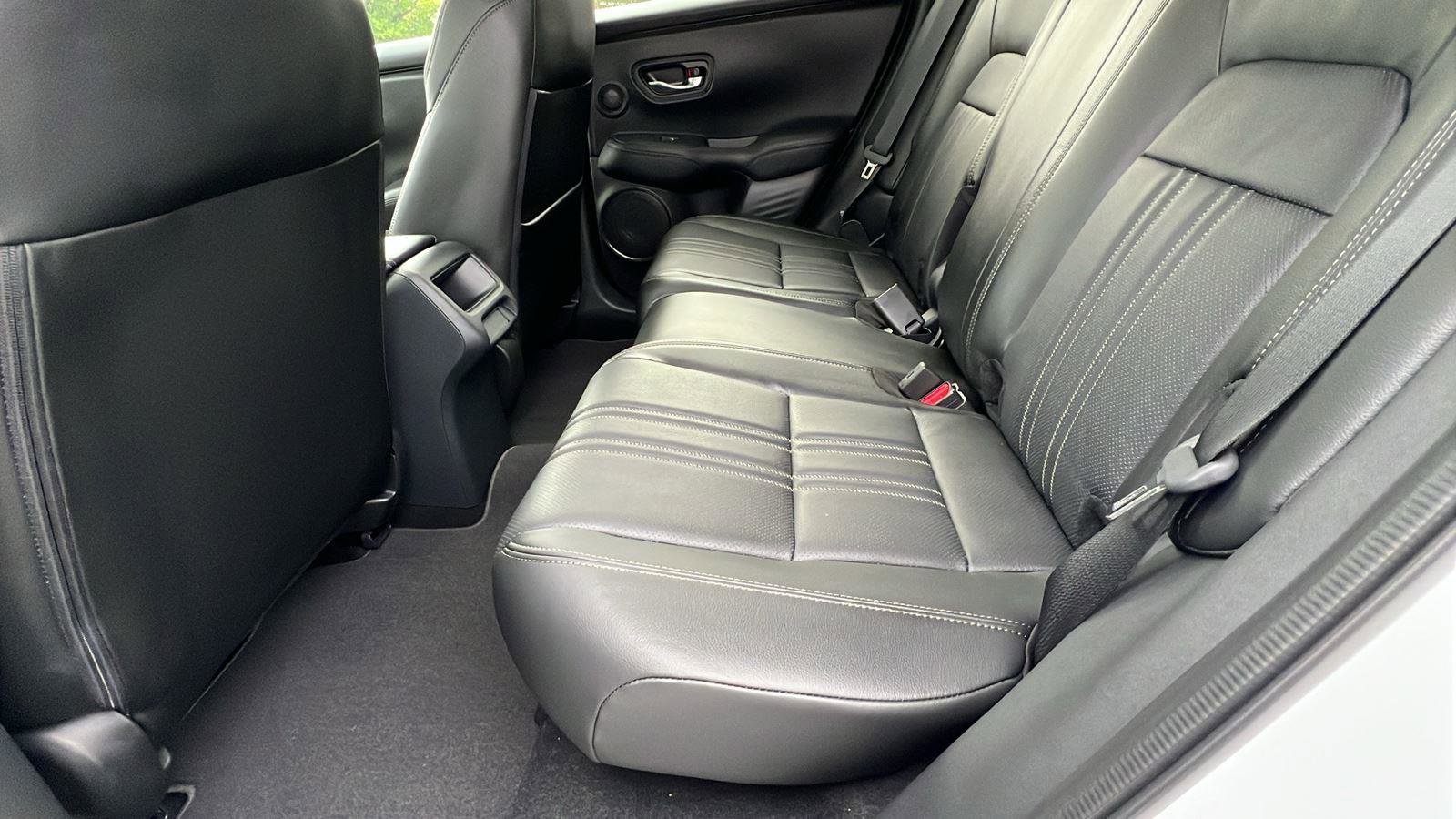 New 2026 Honda HR-V EX-L image 18