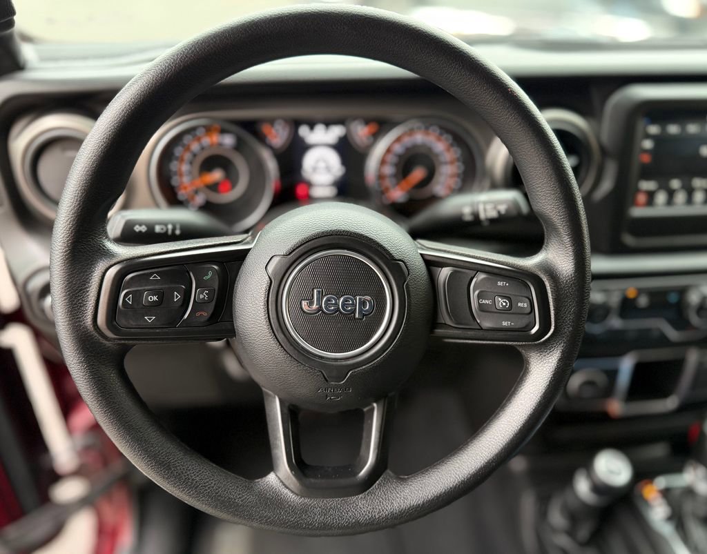 Used 2022 Jeep Gladiator Sport image 6