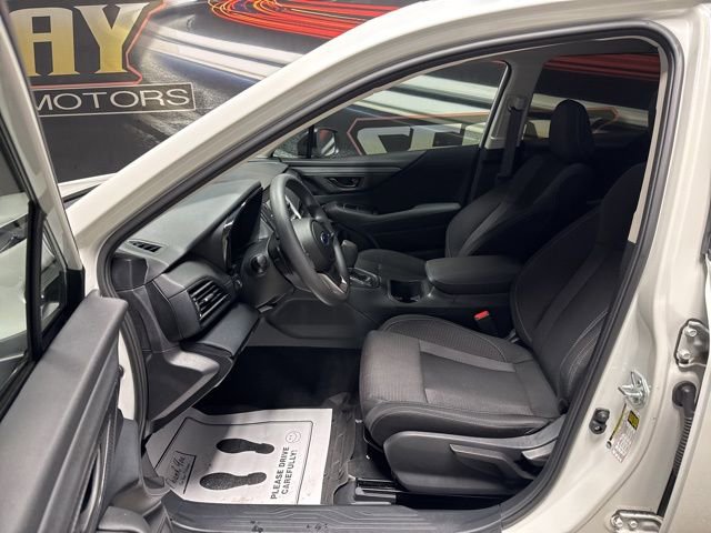 Used 2024 Subaru Outback 2.5i image 5
