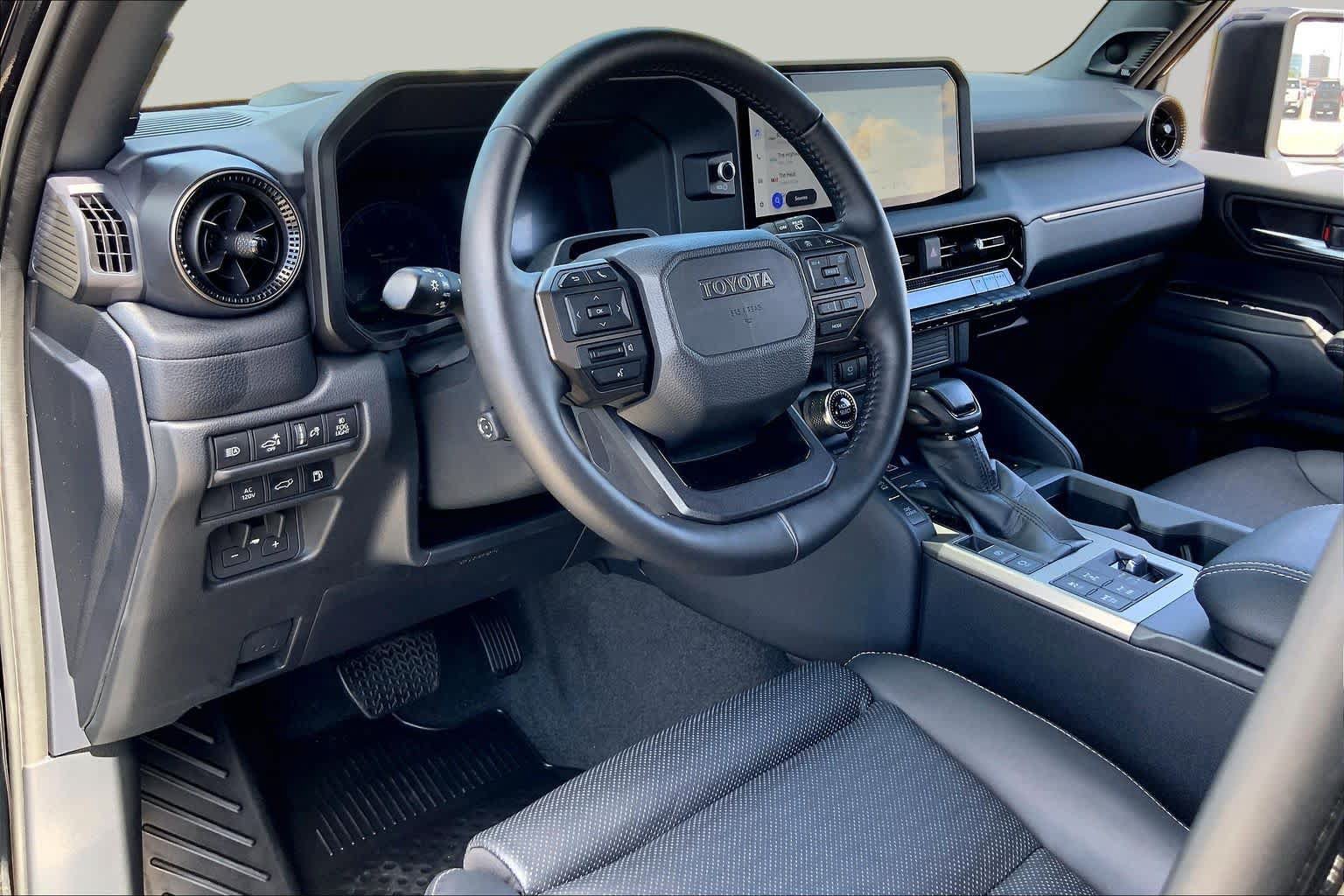 Used 2026 Toyota Land Cruiser w/ Premium Package AWD/4WD image 17