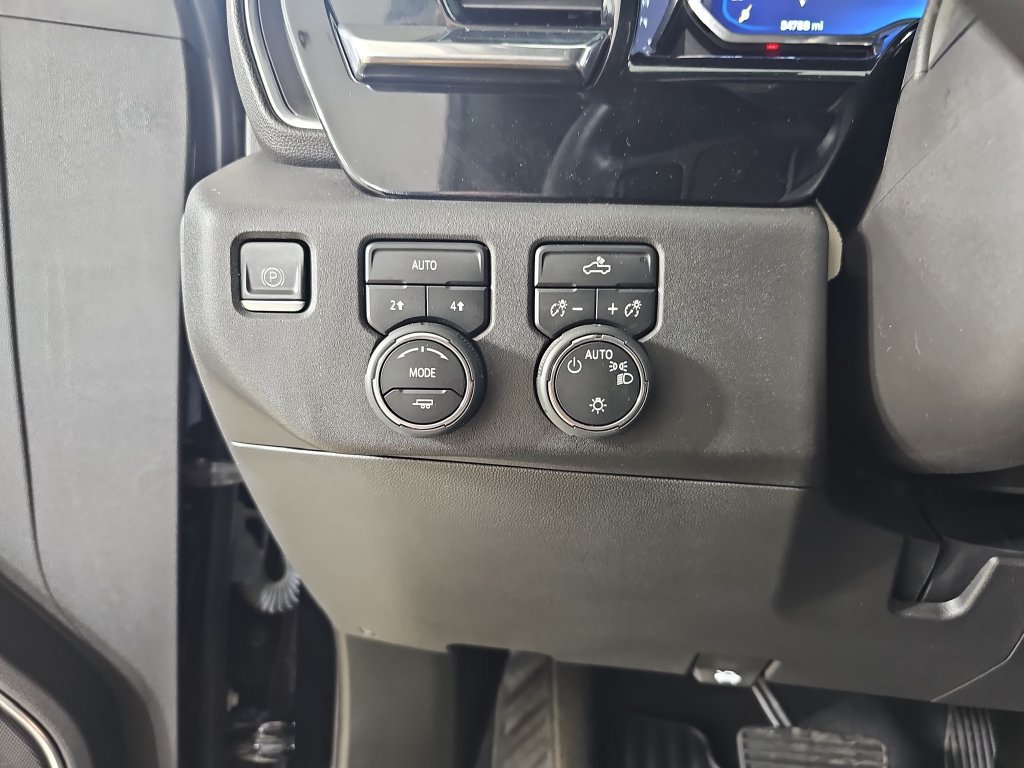 Certified 2023 Chevrolet Silverado 1500 LT AWD/4WD image 31