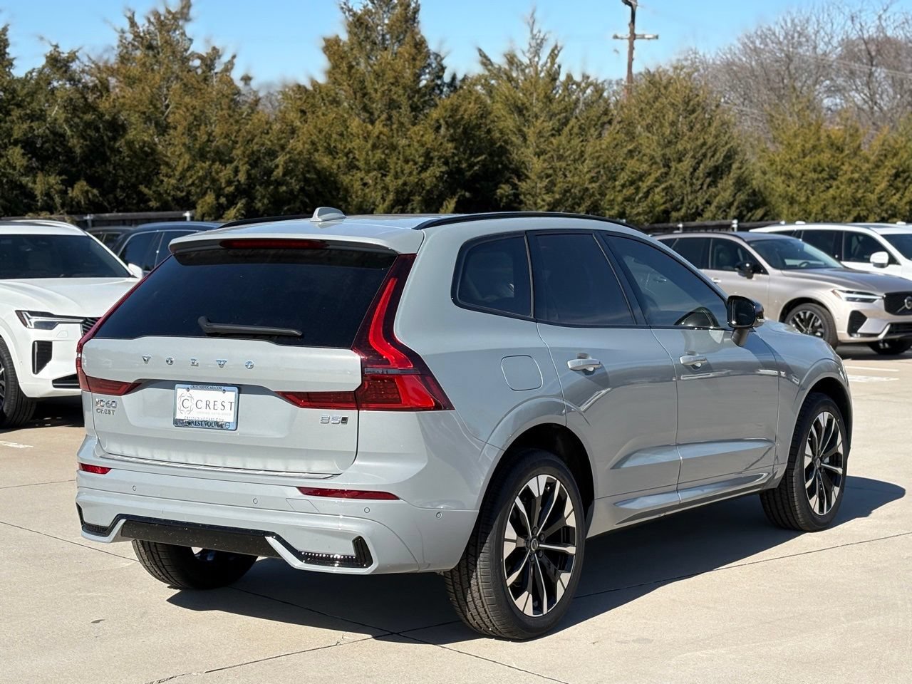New 2026 Volvo XC60 B5 Plus w/ Protection Package Premier AWD/4WD image 6