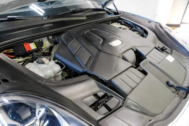 Used 2019 Porsche Cayenne AWD/4WD image 61