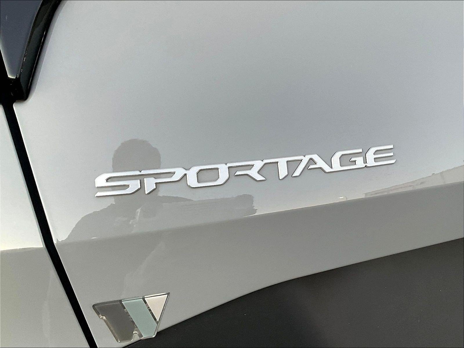 Used 2023 Kia Sportage X-Line w/ X-Line Premium Package AWD/4WD image 23