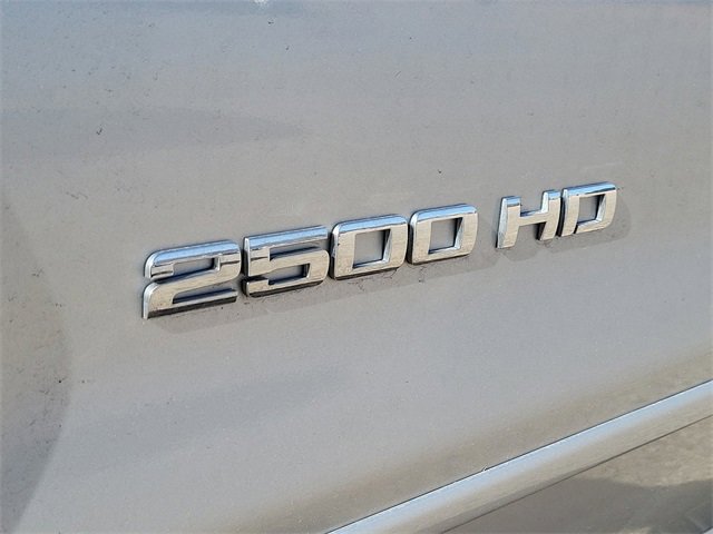 Used 2016 Chevrolet Silverado 2500 LT w/ LT Convenience Package image 6