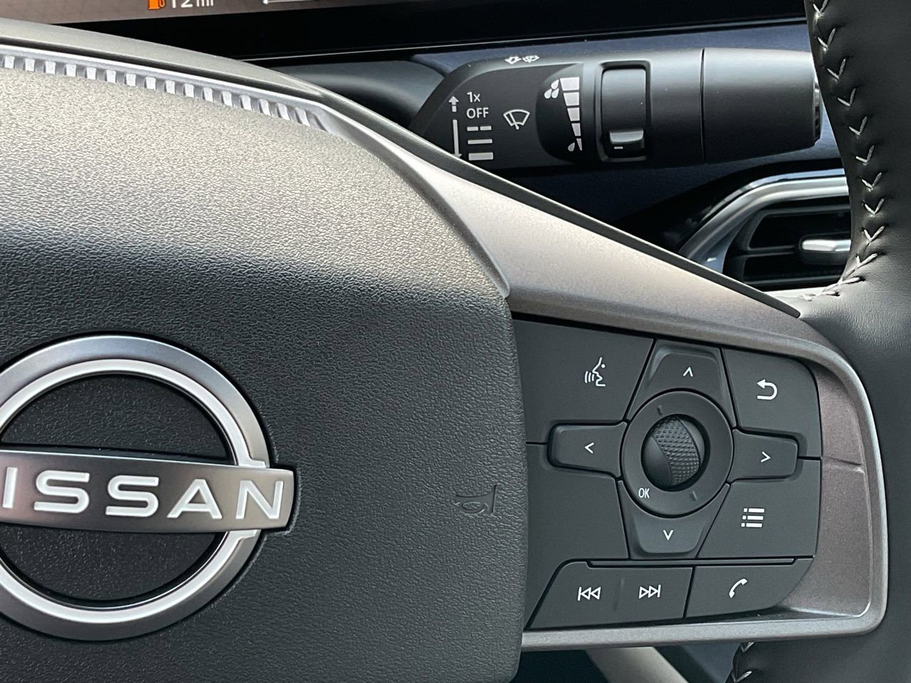 New 2026 Nissan Sentra SL w/ Floor Mat Package image 25