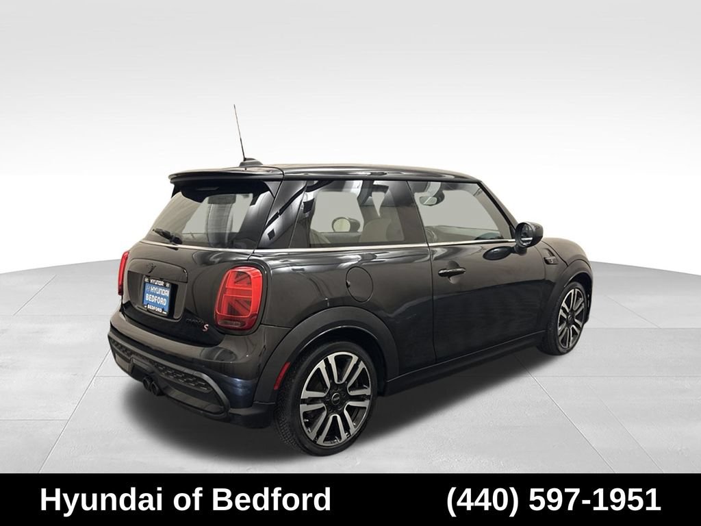 Used 2024 MINI Cooper S FWD image 5