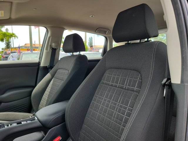 Used 2025 Honda HR-V LX image 13