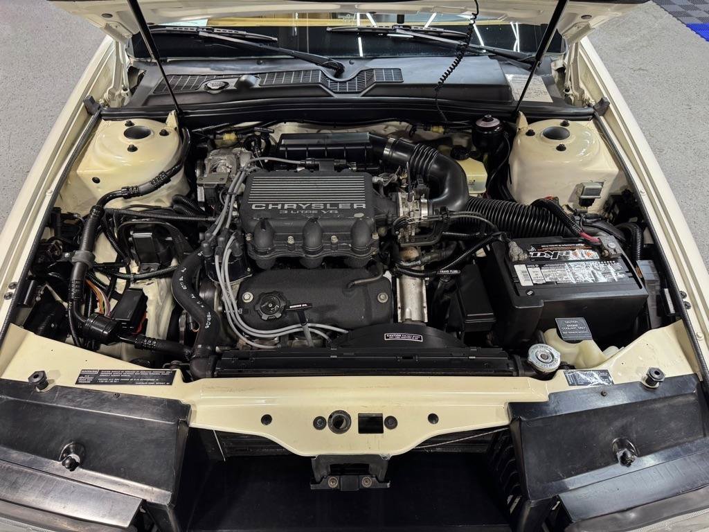 Used 1990 Chrysler TC by Maserati FWD image 23