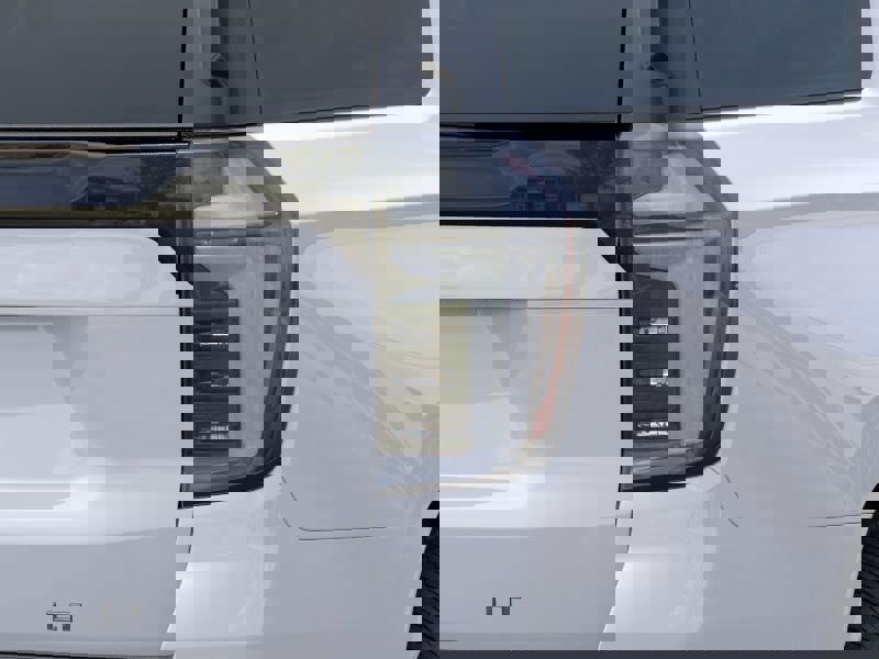 New 2026 Chevrolet Suburban LT w/ Comfort Package image 11